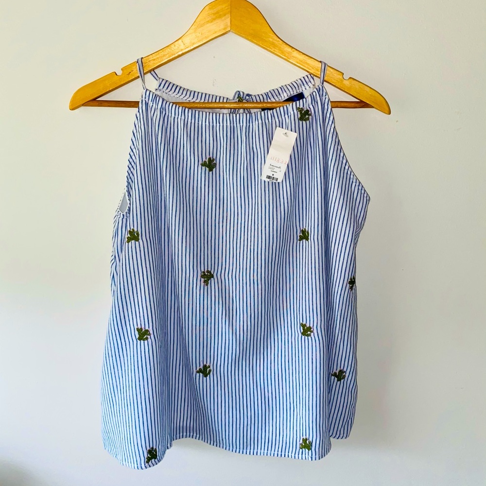 NWT Francesca’s High Neck Tank Women’s Medium